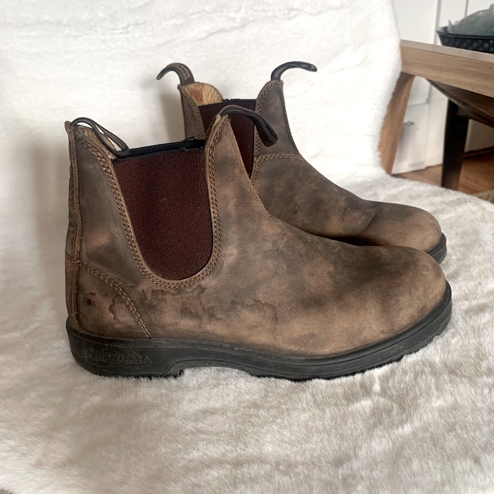 Brown Leather Blundstone Boots in Size 8